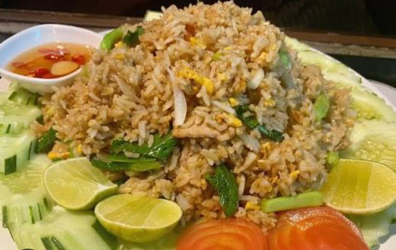 ເຂົ້າຜັດໝູ(ຈານໃຫຍ່)